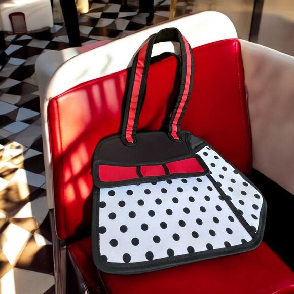 2-D Canvas Handbag Cartoon Comic Strip Black and White Polkadot With Red Bow - Picture 14 of 16